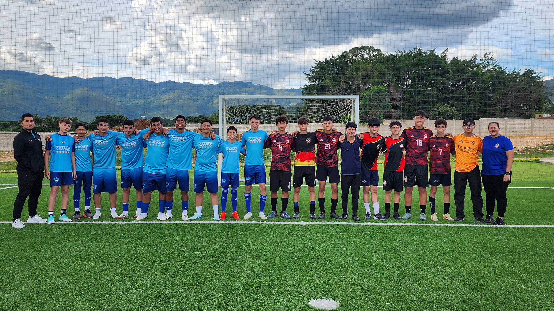 Selección de futbol del colegio Kavac